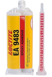 LOCTITE 9483 to unikalny, dwuskładnikowy klej epoksydowy, który został specjalnie stworzony do zastosowań, gdzie wymagany jest kontakt z żywnością i wodą. Produkt ten posiada kluczowe atesty i certyfikaty (m.in. NSF P1), co czyni go bezpiecznym i niezawodnym wyborem dla przemysłu spożywczego, medycznego oraz w aplikacjach związanych z wodą pitną. Dzięki swojej unikalnej formule, LOCTITE 9483 zapewnia bardzo mocne, trwałe i wytrzymałe połączenie, które jest odporne na obciążenia, wibracje i działanie substancji chemicznych.